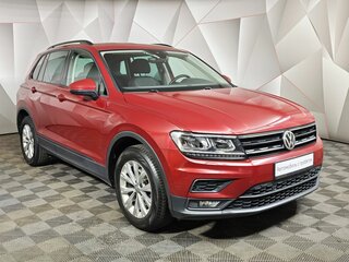 2019 Volkswagen Tiguan II, красный, 2249000 рублей, вид 3