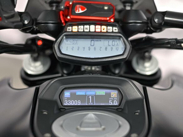 2012 Ducati Diavel, чёрный, 829000 рублей - вид 6
