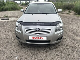 2007 Toyota Avensis II Рестайлинг, серебристый, 700000 рублей, вид 3