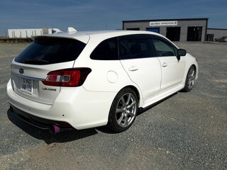 2016 Subaru Levorg I, белый, 1350000 рублей, вид 3