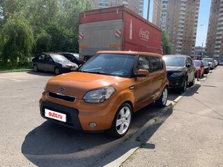 2010 Kia Soul I, оранжевый, 600000 рублей, вид 2