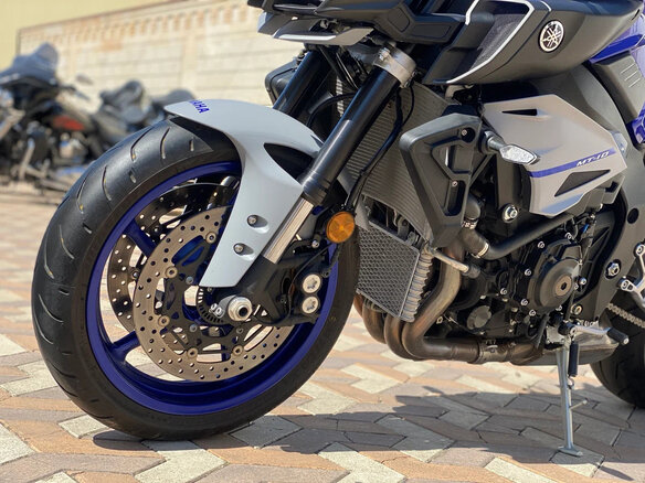 2020 Yamaha MT-10, синий, 1525000 рублей - вид 4