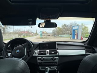 2010 BMW X5 30d II (E70) Рестайлинг, чёрный, 1400000 рублей, вид 3