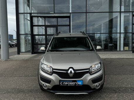 2018 Renault Sandero Stepway II, бежевый, 900000 рублей, вид 2