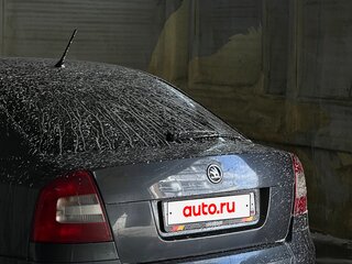 2011 Skoda Octavia II (A5) Рестайлинг, серый, 550000 рублей, вид 4