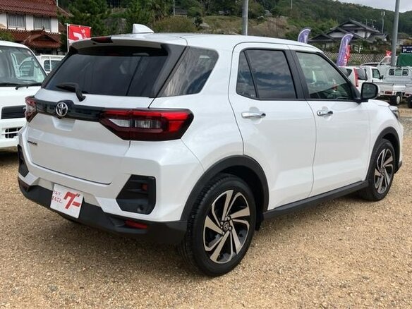 2023 Toyota Raize I, белый, 1200000 рублей - вид 1