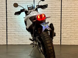 2026 Ducati DesertX, белый, 2450000 рублей, вид 5