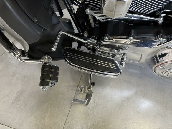 2008 Harley-Davidson Street Glide, серебристый, 855000 рублей - вид 13