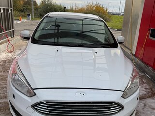 2015 Ford Focus III Рестайлинг, белый, 730000 рублей, вид 1