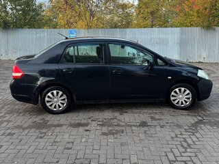 2004 Nissan Tiida Latio I, чёрный, 450000 рублей, вид 3