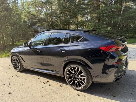 2024 BMW X6 40i III (G06) Рестайлинг, синий, 12500000 рублей, вид 4