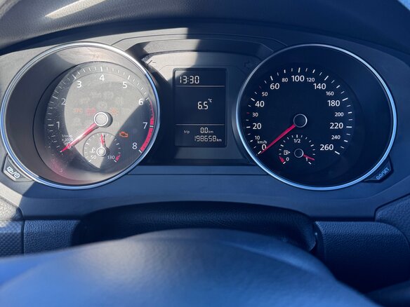2015 Volkswagen Jetta VI Рестайлинг, белый, 980000 рублей - вид 5