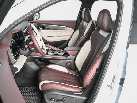 2023 Geely Monjaro I, белый, 3299000 рублей - вид 9