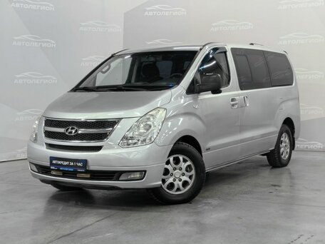 Hyundai Grand Starex I