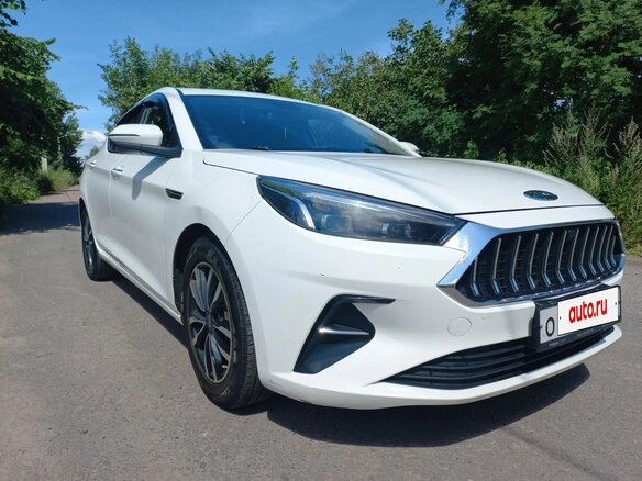 2022 JAC J7 I, белый, 1500000 рублей