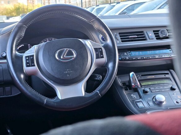 2012 Lexus CT 200h I, красный, 1570000 рублей - вид 22