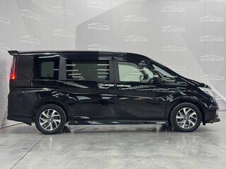 2017 Honda Stepwgn Spada V, чёрный, 2030000 рублей, вид 2