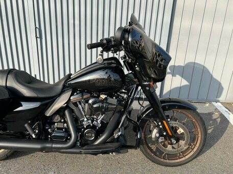 2022 Harley-Davidson Street Glide, чёрный, 2250000 рублей, вид 2