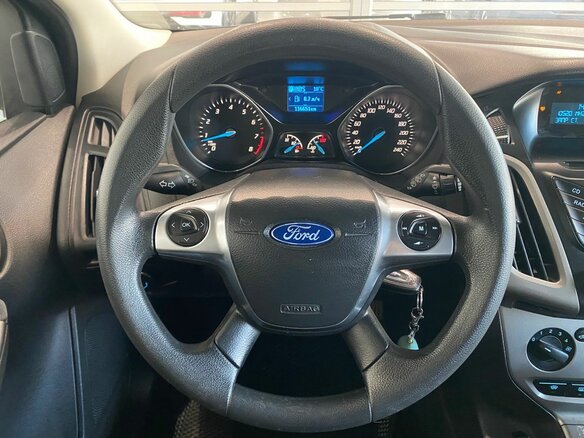 2013 Ford Focus III, коричневый - вид 23