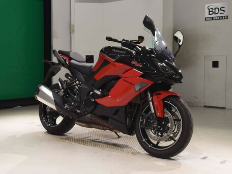 2024 Kawasaki Ninja 1000 SX, красный, 1399000 рублей, вид 3