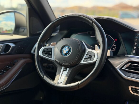 2022 BMW X5 45e IV (G05/G18), синий, 7900000 рублей - вид 22