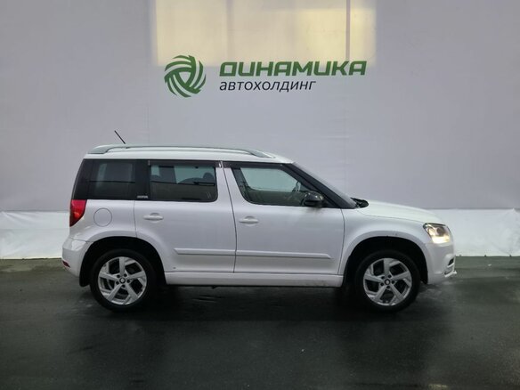 2015 Skoda Yeti I Рестайлинг, белый, 1117000 рублей - вид 3