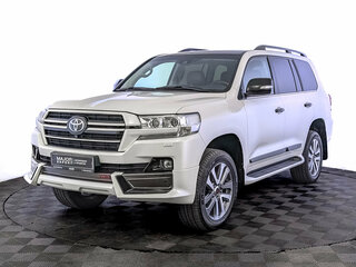 2020 Toyota Land Cruiser 200 Series Рестайлинг 2, белый, 8620000 рублей, вид 1