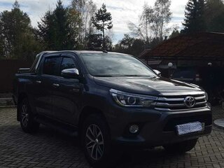 2018 Toyota Hilux VIII, серый, 4800000 рублей, вид 3