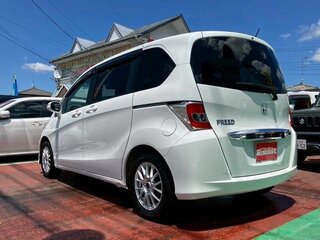 2014 Honda Freed I Рестайлинг 2, белый, 860000 рублей, вид 5