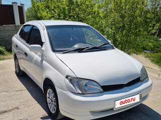 2001 Toyota Platz, белый, 400000 рублей, вид 2