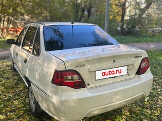 2010 Daewoo Nexia I Рестайлинг, белый, 70000 рублей, вид 4