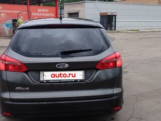 2015 Ford Focus III Рестайлинг, серый, 650000 рублей, вид 5