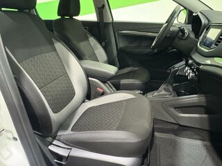 2024 Lada (ВАЗ) Vesta SW I Рестайлинг (NG), белый, 1295000 рублей, вид 4