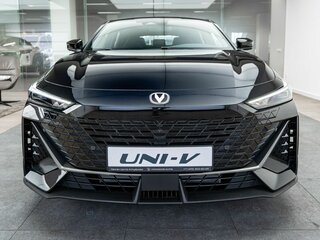 2024 Changan UNI-V I, чёрный, 2550000 рублей, вид 4