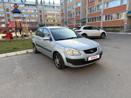 2006 Kia Rio II, серебристый, 337000 рублей, вид 3