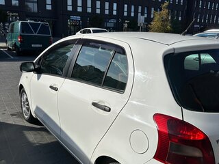 2007 Toyota Yaris II, чёрный, 470000 рублей, вид 2