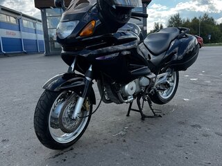 Honda NT650V Deauville