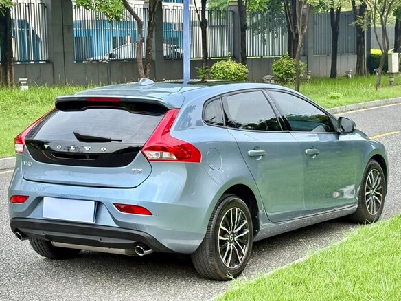 2019 Volvo V40 II Рестайлинг, голубой, 1040000 рублей - вид 7