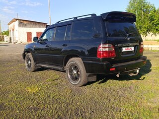 2005 Toyota Land Cruiser 100 Series Рестайлинг 2, чёрный, 1750000 рублей, вид 4