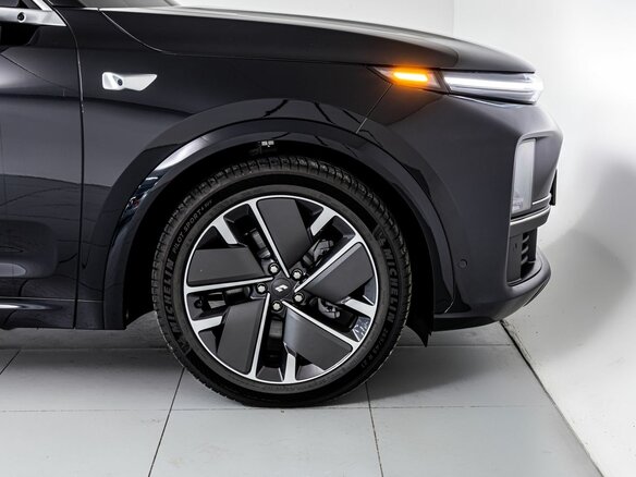 2026 Li Auto (Lixiang) L7 52.3 kWh I Рестайлинг, чёрный - вид 6