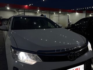 2017 Toyota Camry VII (XV50) Рестайлинг 2, белый, 2050000 рублей, вид 2