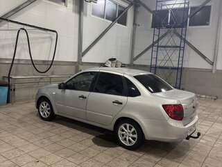 2017 Lada (ВАЗ) Granta I, серебристый, 630000 рублей, вид 5