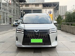2025 Wuling Starlight 730, серебристый, 2680000 рублей, вид 2