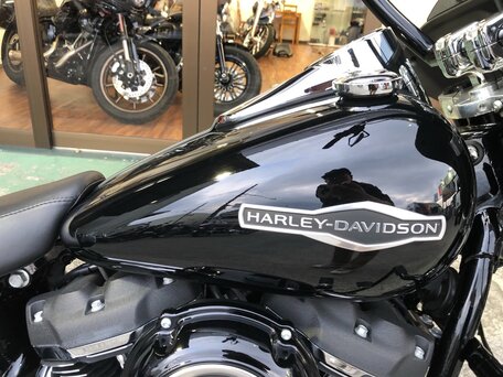 2022 Harley-Davidson Sport Glide, чёрный, 1576000 рублей, вид 4