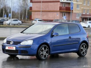 2004 Volkswagen Golf V, синий, 420000 рублей, вид 1