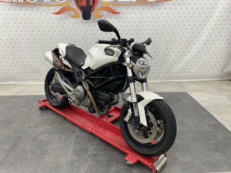 2013 Ducati Monster 696, белый, 429000 рублей, вид 3
