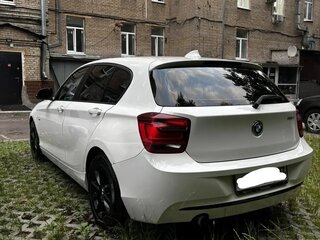 2012 BMW 1 серии 118i II (F20/F21), белый, 1150000 рублей, вид 4