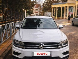 2021 Volkswagen Tiguan Allspace II, белый, 2600000 рублей, вид 2