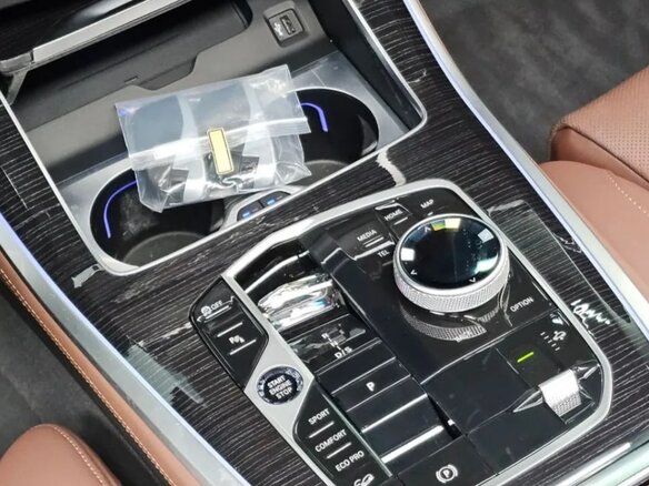 2025 BMW X5 30d IV (G05/G18) Рестайлинг, чёрный, 12291802 рублей - вид 8