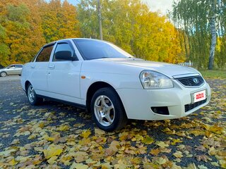 2015 Lada (ВАЗ) Priora I Рестайлинг, белый, 540000 рублей, вид 3